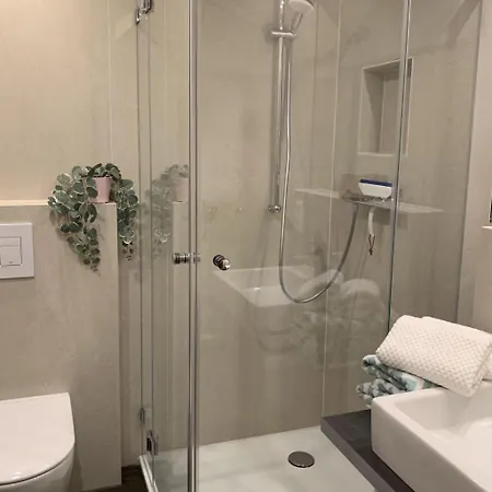 Moderne 3-zimmer Maisonettewohnung In Der By Interhome Apartmán Lancken-Granitz